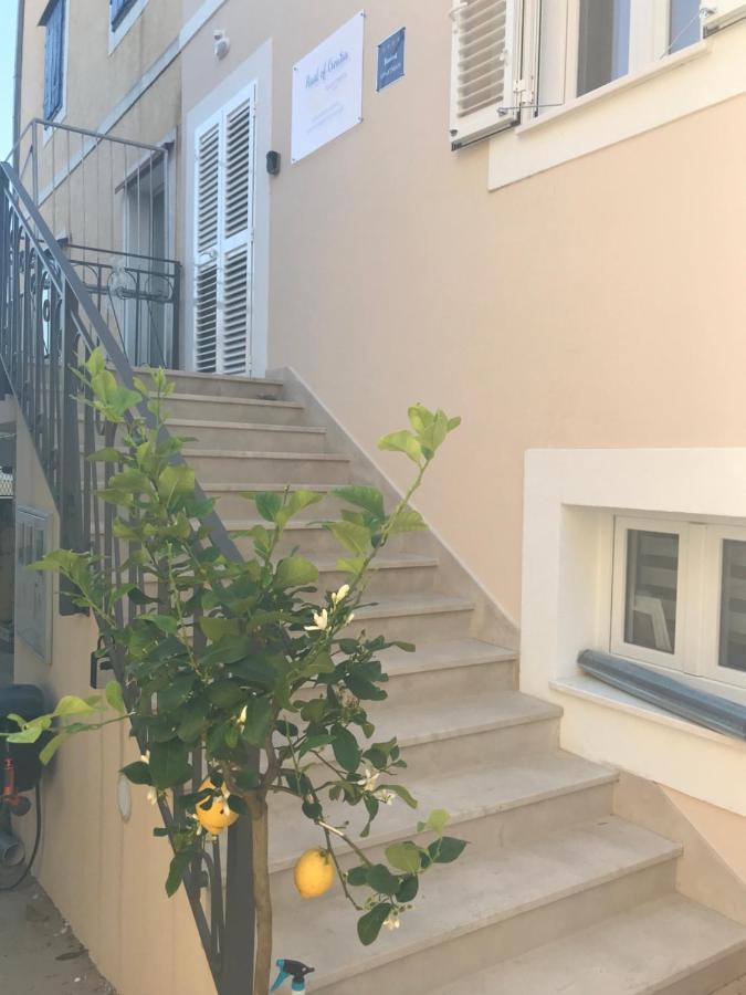 Pearl Of Croatia 4 Sterne Apartment Trogir Exterior photo